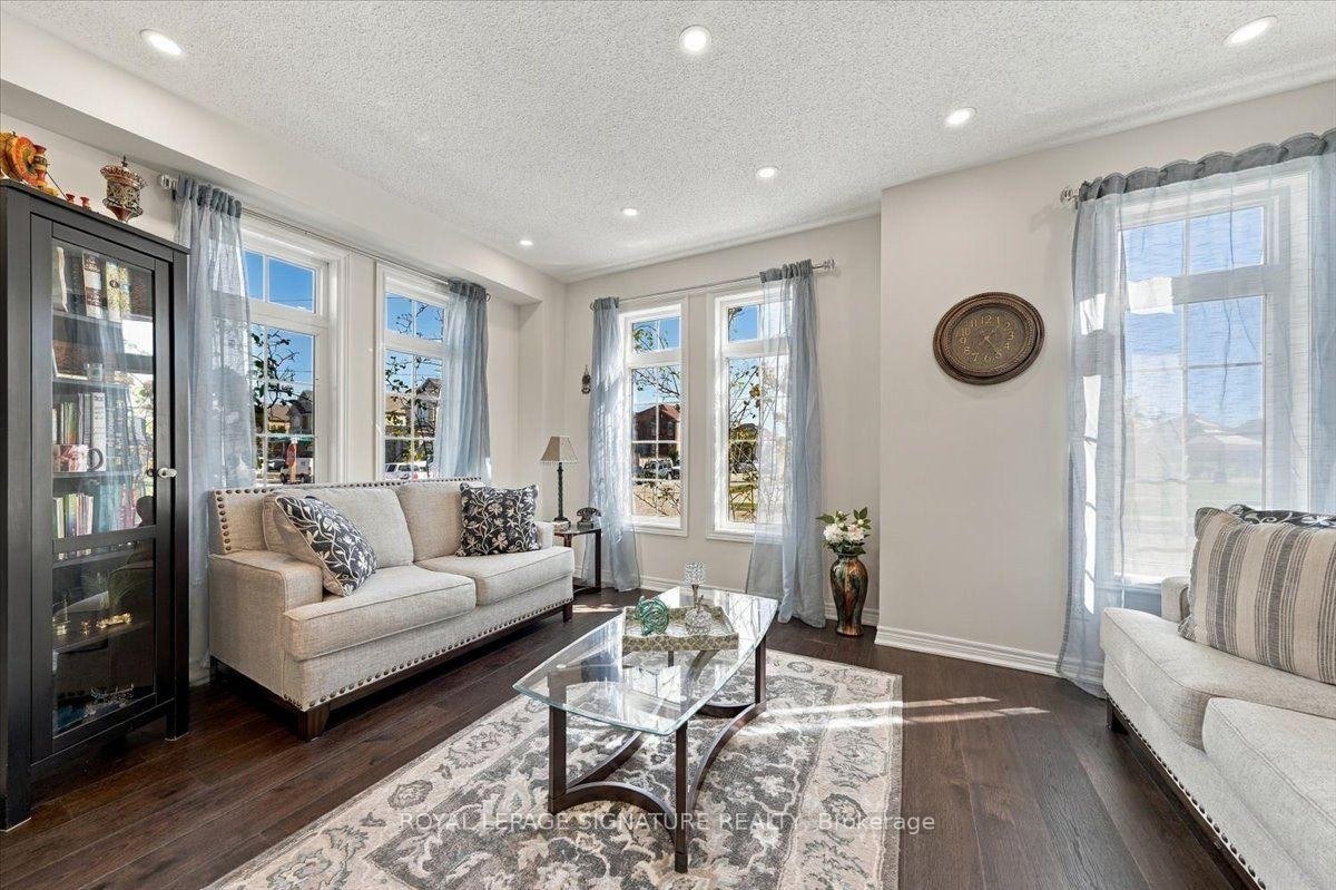 123 Attridge Crescent